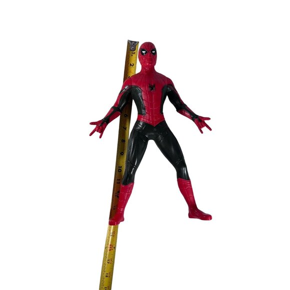 Marvel Hasbro Spider-Man Action Figure Superhero Toy Figurine moveable arms 2021 - Picture 3 of 3